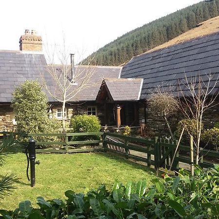 Clarisses Cottage Laragh Exterior foto
