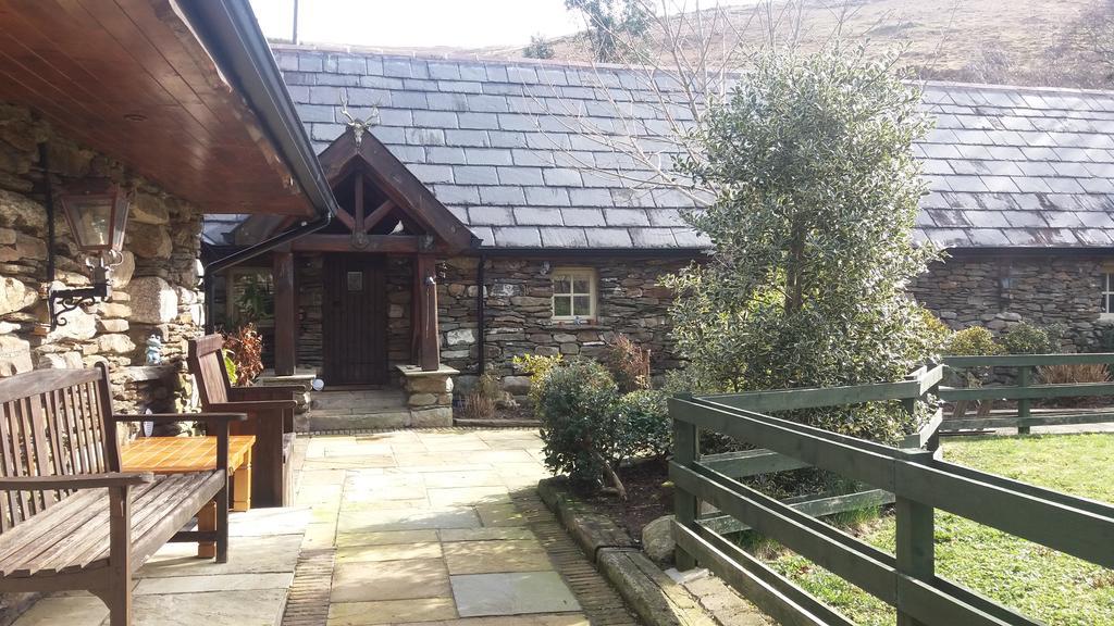Clarisses Cottage Laragh Exterior foto