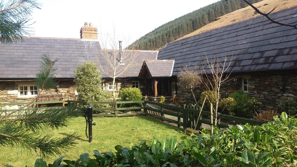 Clarisses Cottage Laragh Exterior foto